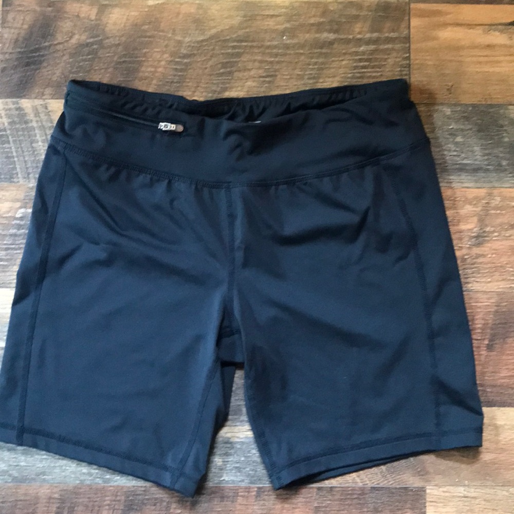 oiselle shorts